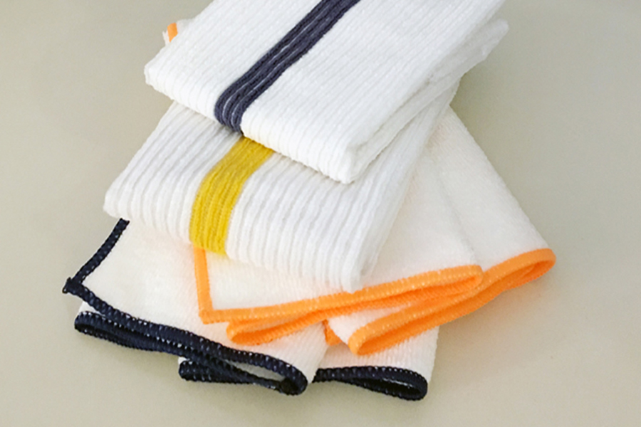 Microfiber Dusting and Cleaning Cloths - The Clean Team